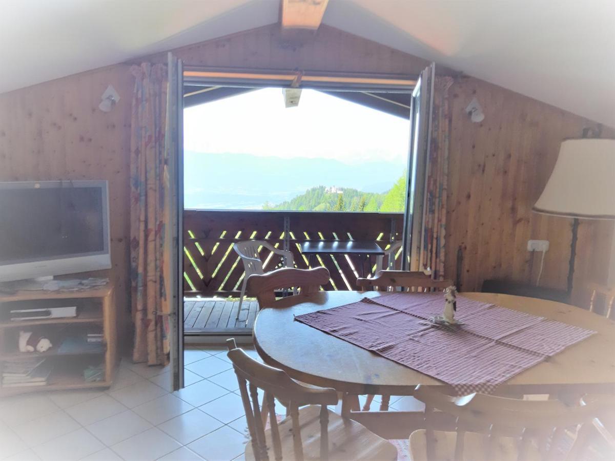 Ferienwohnung Almhaus Florian Treffen Exterior foto