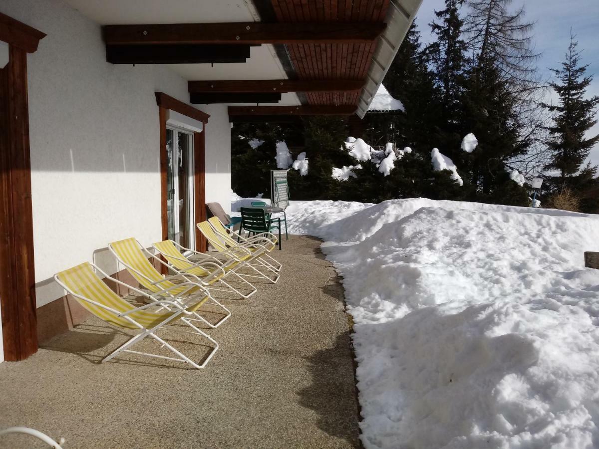 Ferienwohnung Almhaus Florian Treffen Exterior foto