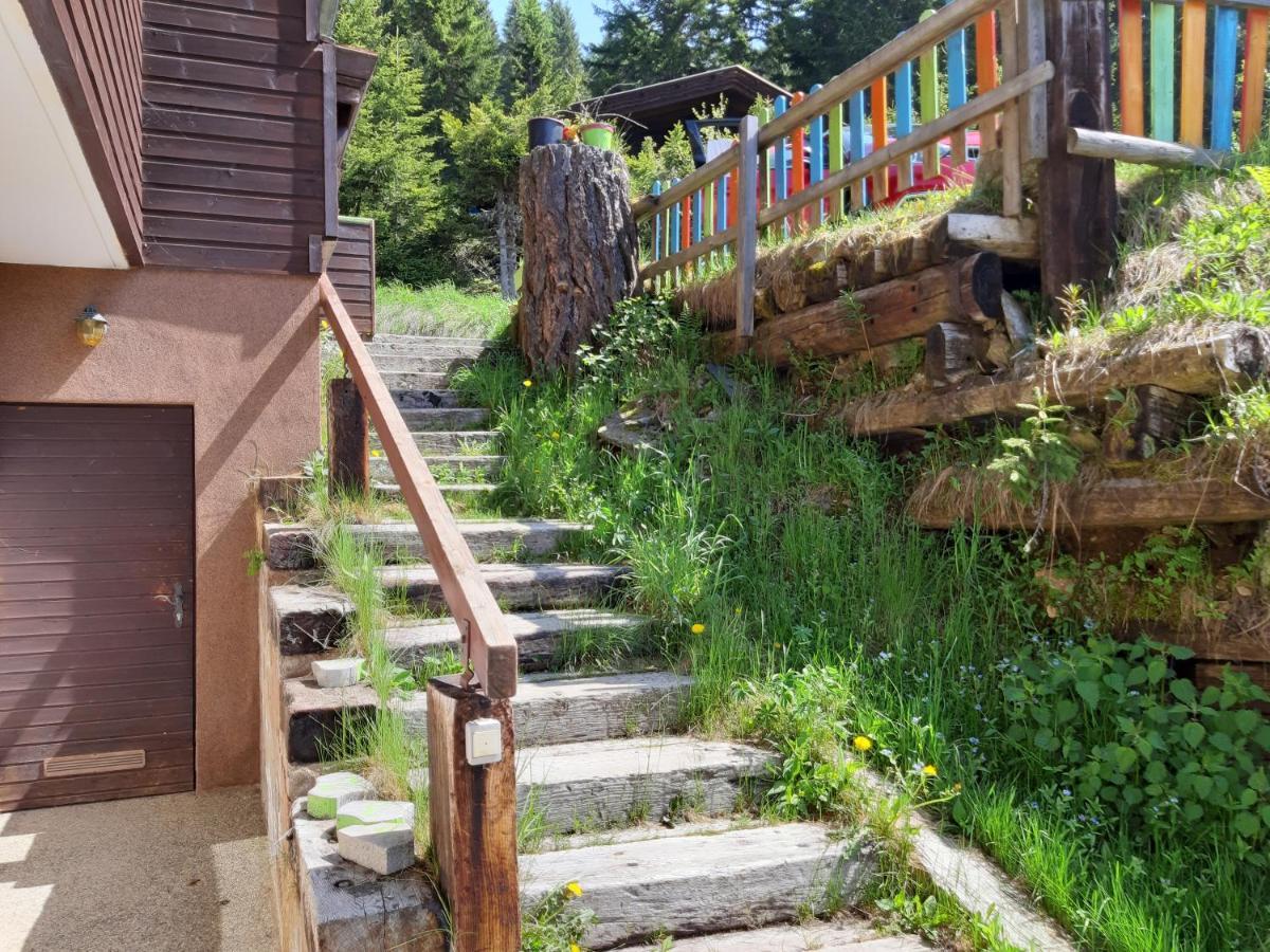 Ferienwohnung Almhaus Florian Treffen Exterior foto